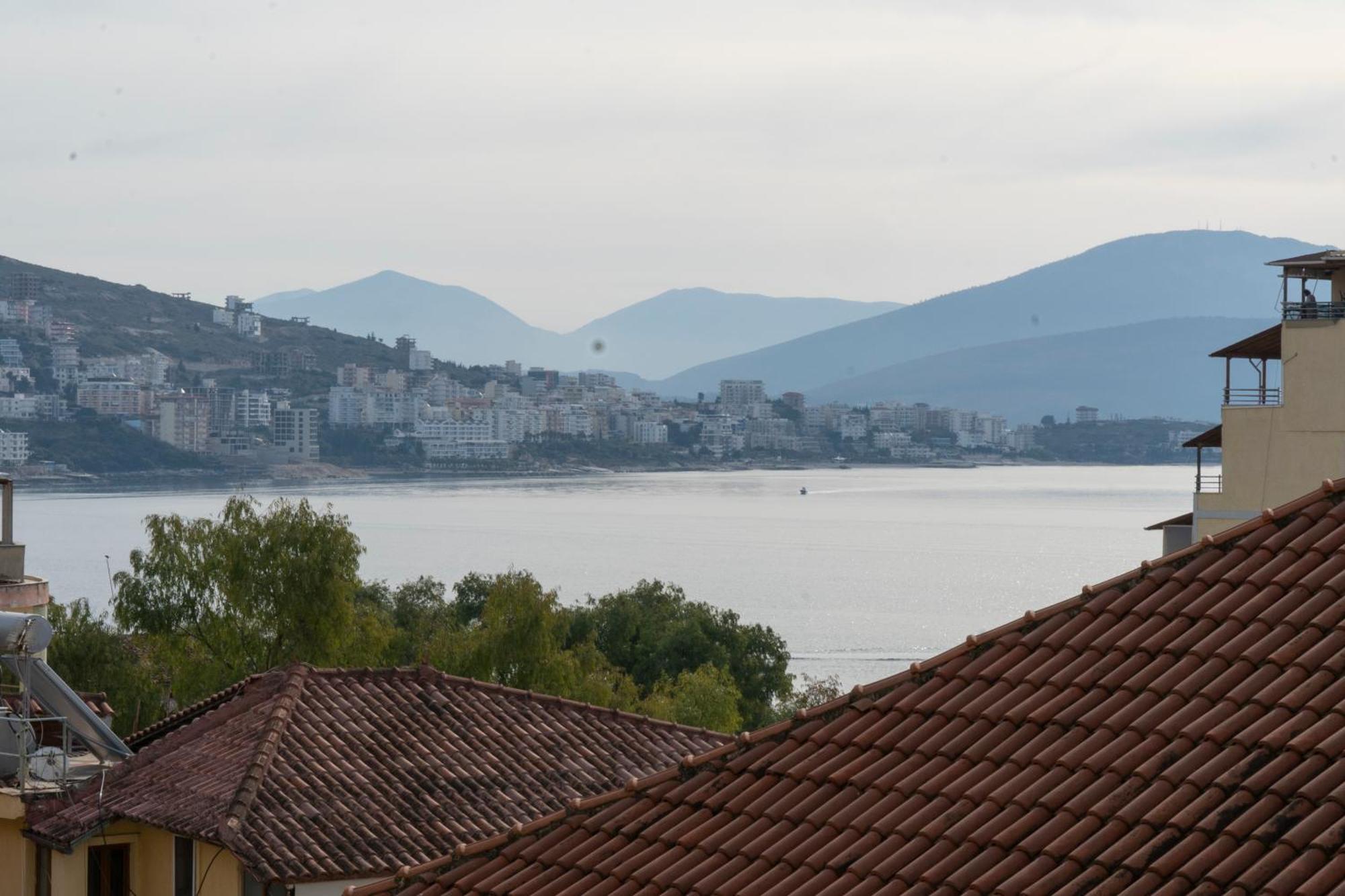 Memories Apartments Sarandë Exterior foto